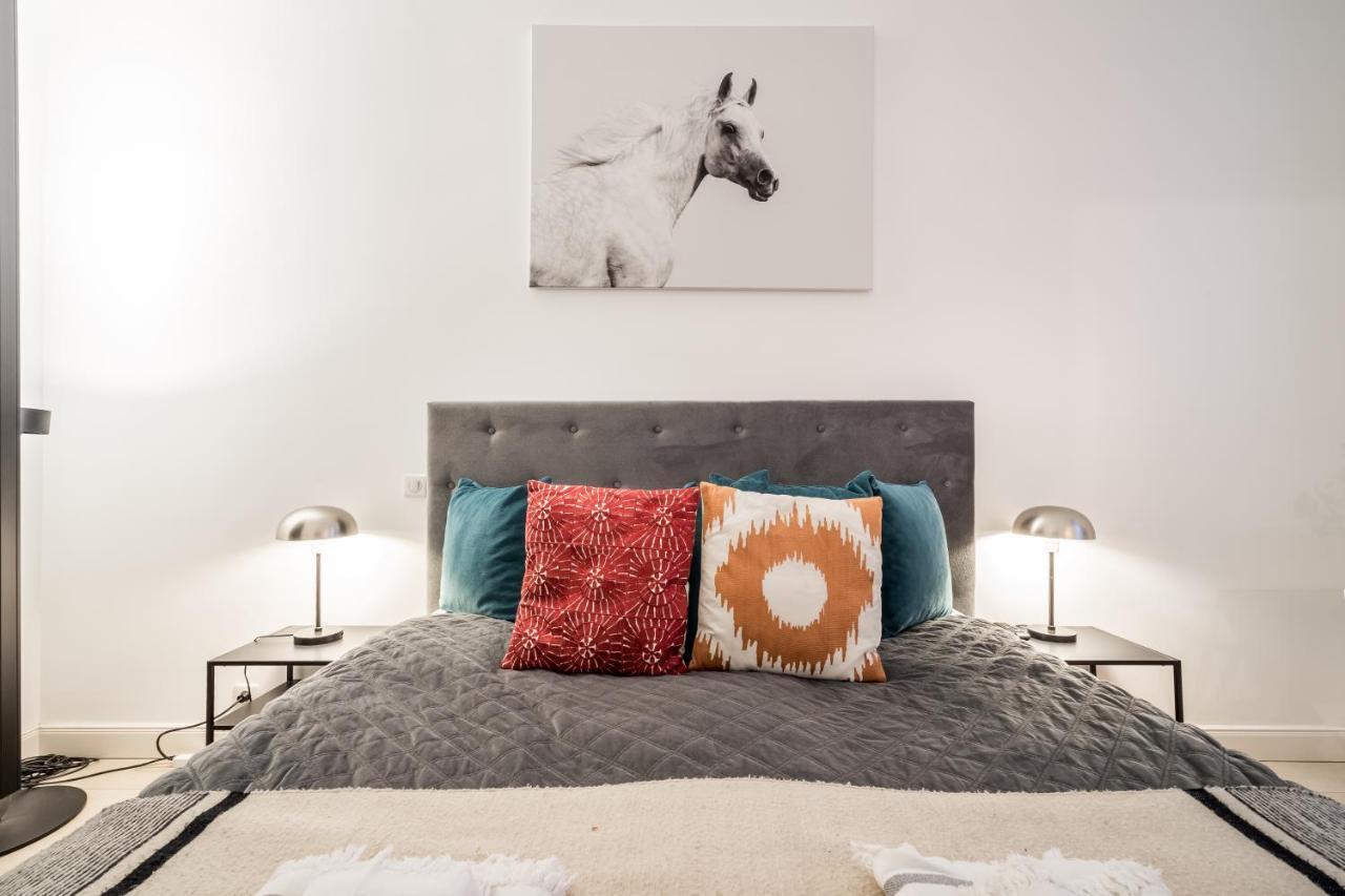 Urban Stable Luxury Apartments Budapest Ngoại thất bức ảnh